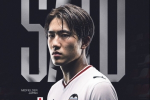 官方:瓦伦西亚签下东京FC19岁中场佐藤龙之介,合同至2031年