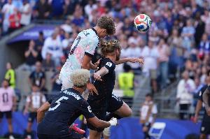 比利时2-1再次领先美国!德凯特拉雷梅开二度,丢球后2分钟即破门
